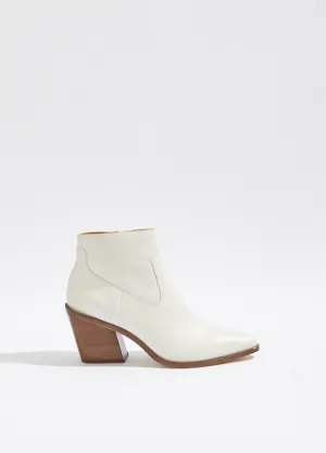 Razor Boot