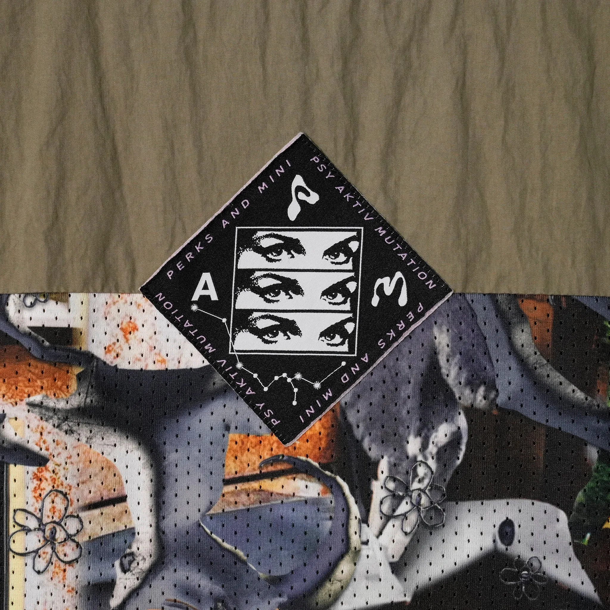 WAXING CRESCENT VEST / KHAKI